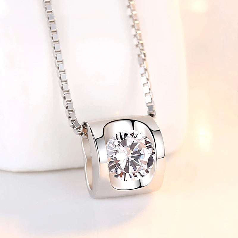 New Fashion 925 Sterling Silver Jewelry Exquisite Zircon Heart Pendant Necklaces Women&Girl Birthday Gift Collarbone Chain Neck