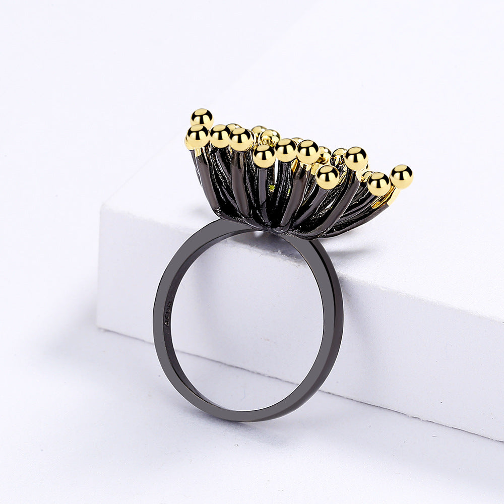 Creative Retro Geometric Three-dimensional Flower Heart Ring Black Gold-plated Two-tone Jewelry Engagement Rings for Women