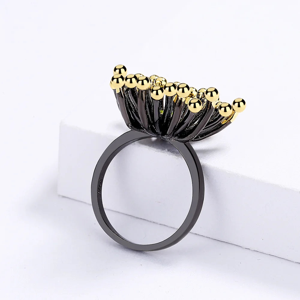Creative Retro Geometric Three-dimensional Flower Heart Ring Black Gold-plated Two-tone Jewelry Engagement Rings for Women