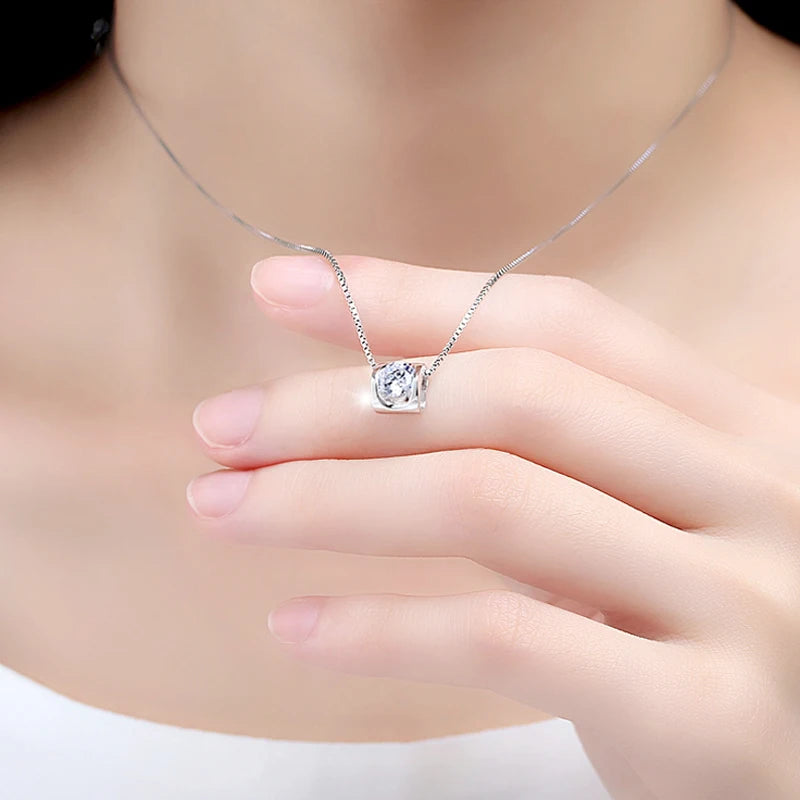 New Fashion 925 Sterling Silver Jewelry Exquisite Zircon Heart Pendant Necklaces Women&Girl Birthday Gift Collarbone Chain Neck