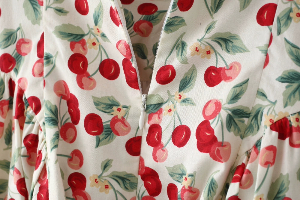 French Style American Retro Cherry Design Niche Style Slim Looking Tight Waist Large Skirt Sling Vest Skirt Dress New Arrival Women