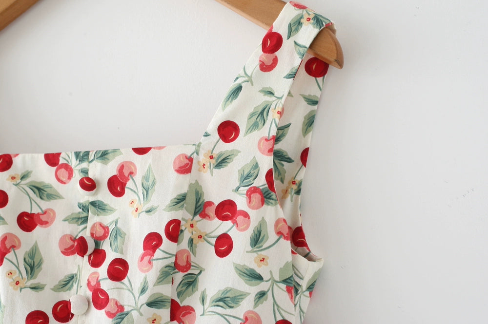 French Style American Retro Cherry Design Niche Style Slim Looking Tight Waist Large Skirt Sling Vest Skirt Dress New Arrival Women