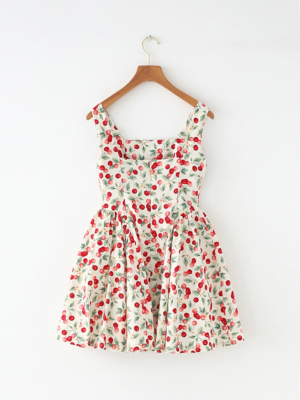 French Style American Retro Cherry Design Niche Style Slim Looking Tight Waist Large Skirt Sling Vest Skirt Dress New Arrival Women