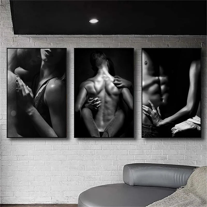 Black and White Romantic Lovers Couple Fall in Love Posters Canvas Paintings Portrait Wall Art Mural Home Bedroom Bathroom Decor