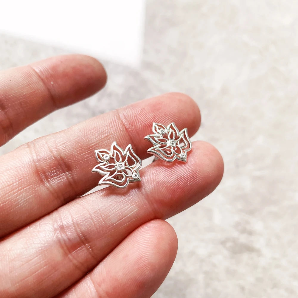 Lotus Flower Ornaments Stud Earrings Europe Style Fine Jewerly For Women Gift In 925 Sterling Silver