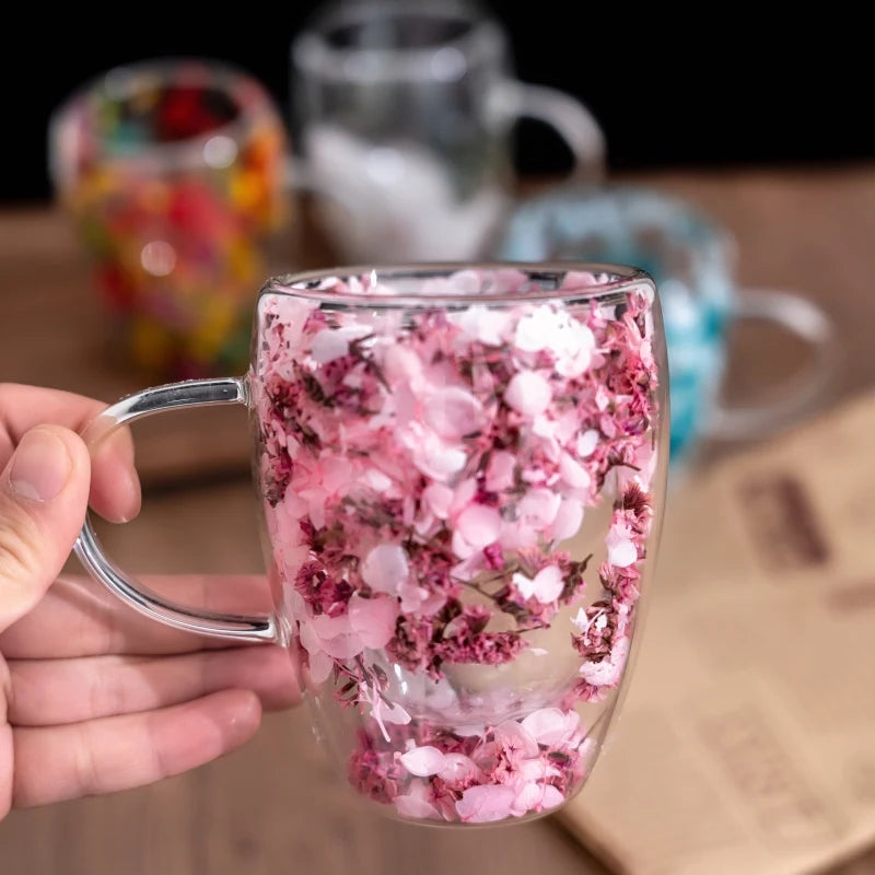 4 pieces of aesthetic dried flower double-layer glass coffee cups, cute tea cups with handles, heat-resistant and durable