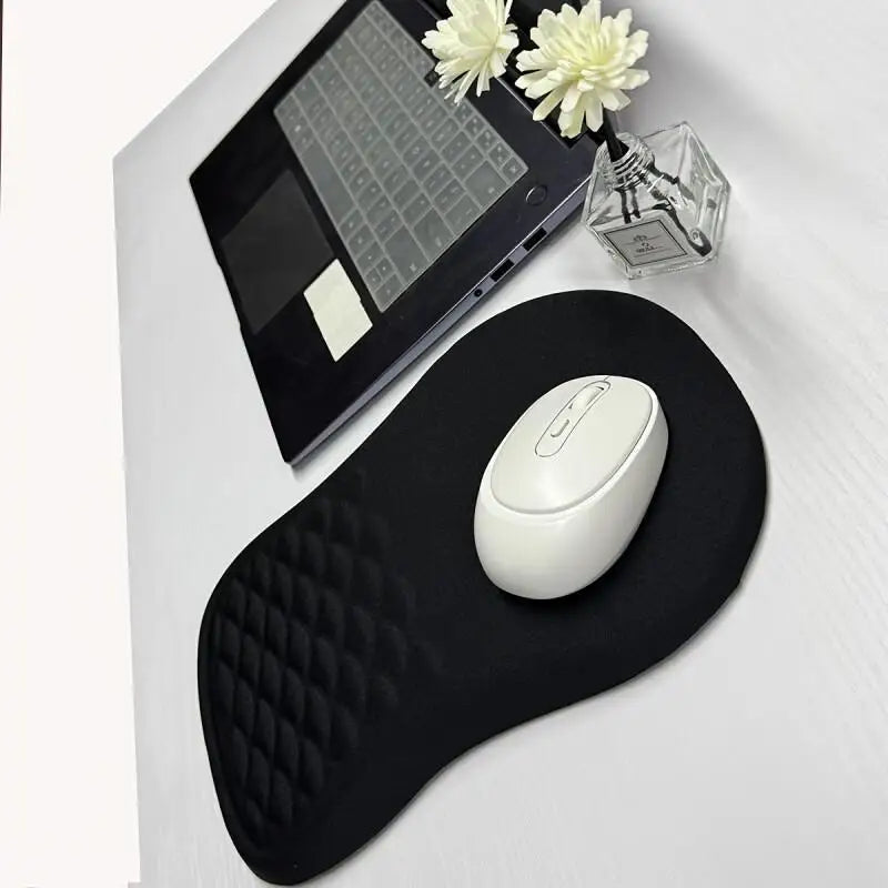 Ergonomic Mouse Pad with Wrist Support - Non-Slip Gaming & Office Desk Mat (Black/White, Quilt Texture