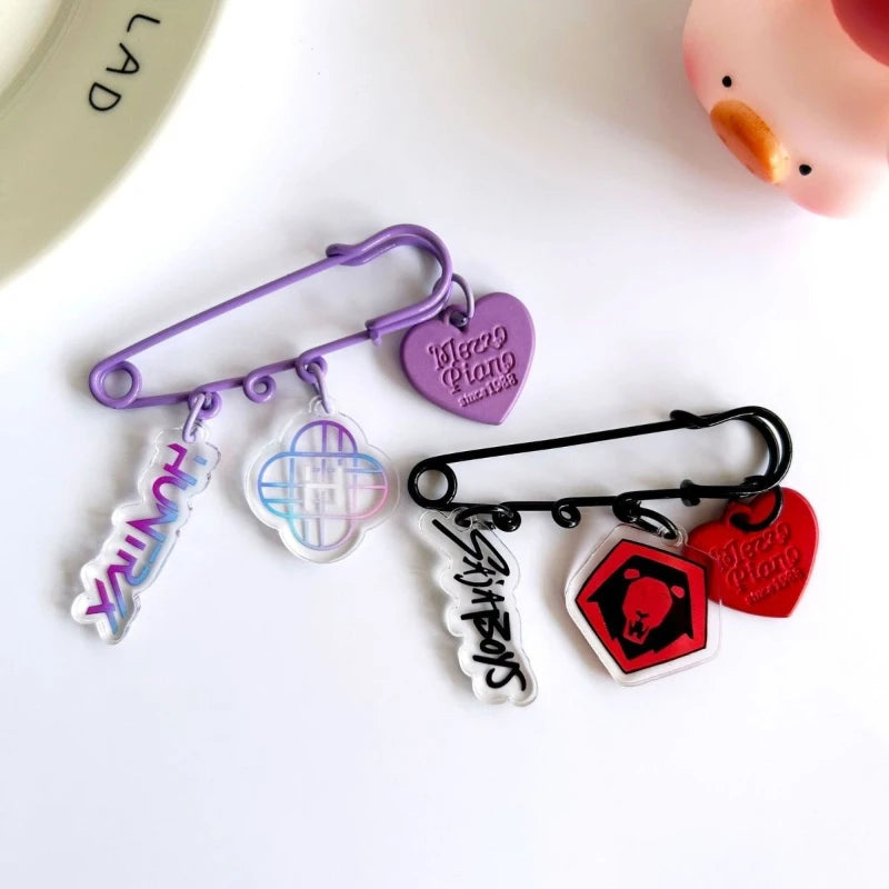 Anime Movie KPop Demon Hunters HUNTR/X Saja Boys Cosplay Keychain Brooch Acrylic Pin Pendant Key Chain Keyring Accessories Gift