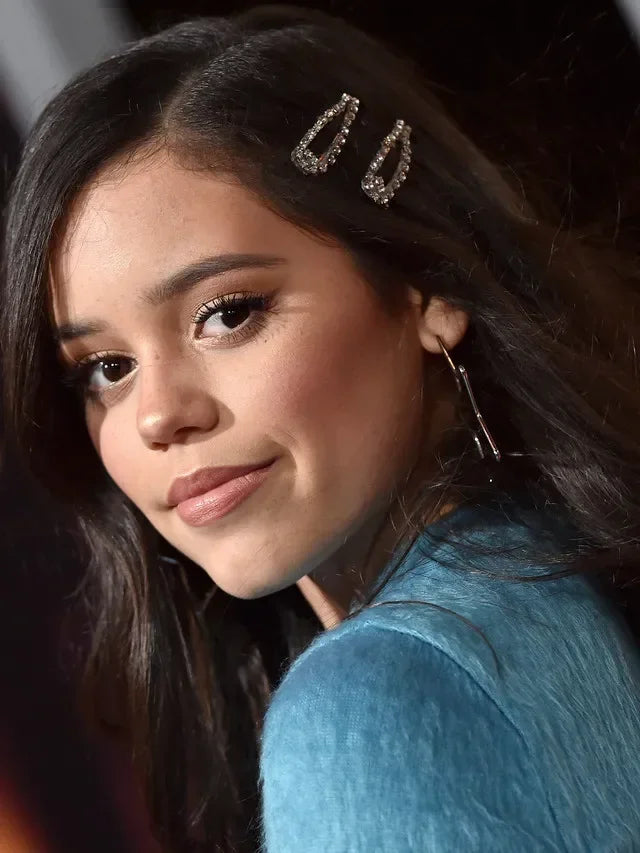 Canvas Painting Wall Art Pictures TV Show Star Actress Jenna Ortega Sexy Portrait Poster Popular Teenage Dorm Home Decor