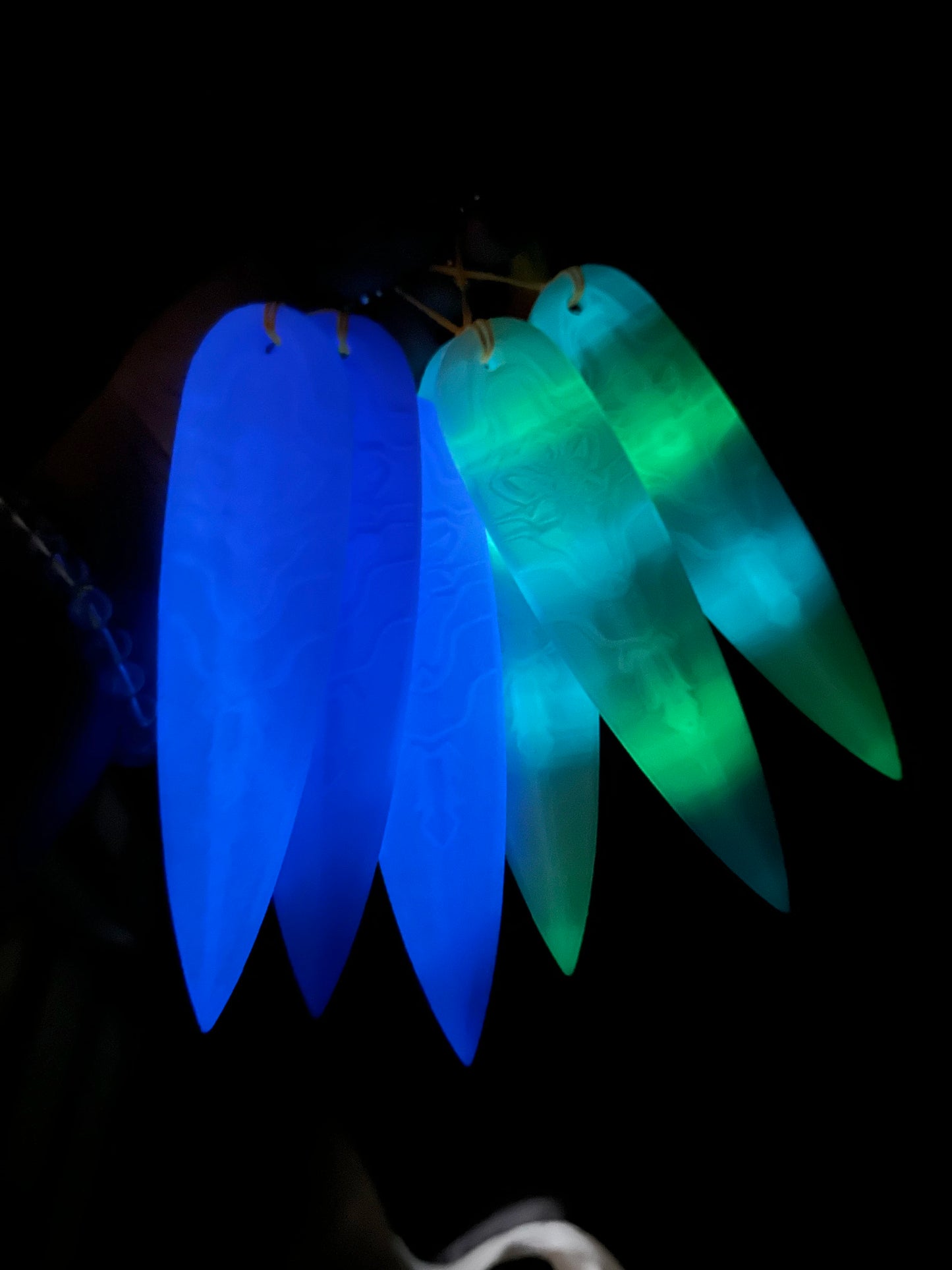@@@Zoey Kpop Demon Hunters Cosplay Lights Dart Weapons Roleplay Props for Girl Group Idol Halloween Carnival Costume Accessories