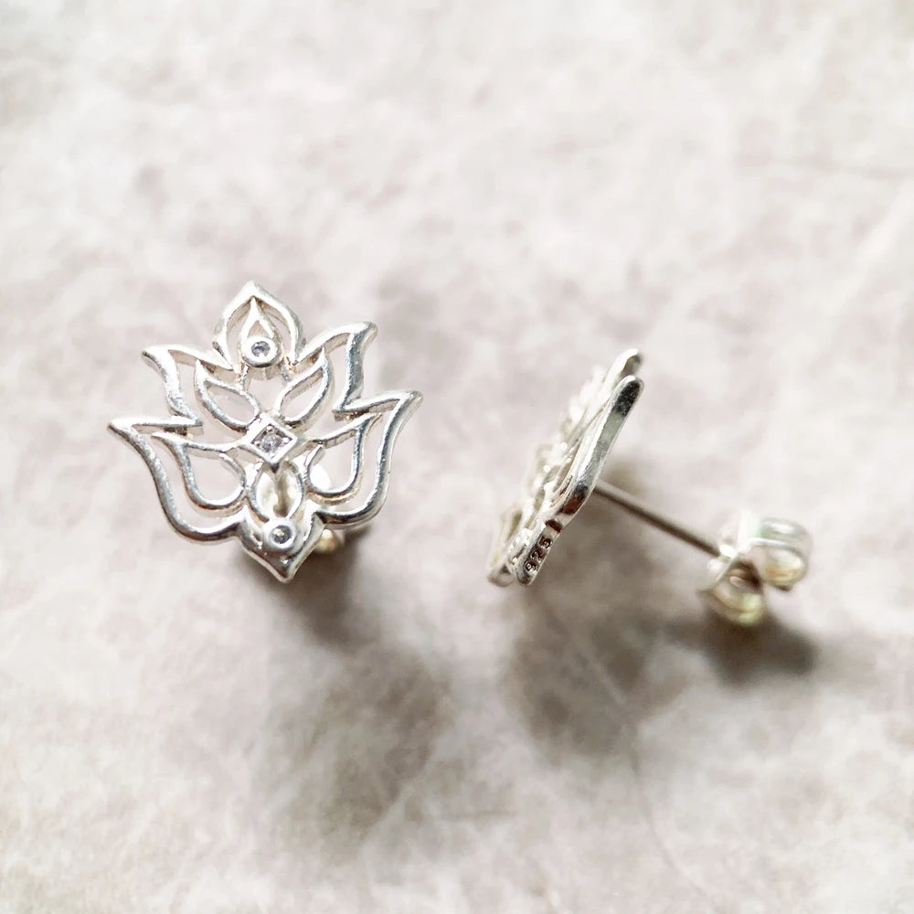 Lotus Flower Ornaments Stud Earrings Europe Style Fine Jewerly For Women Gift In 925 Sterling Silver