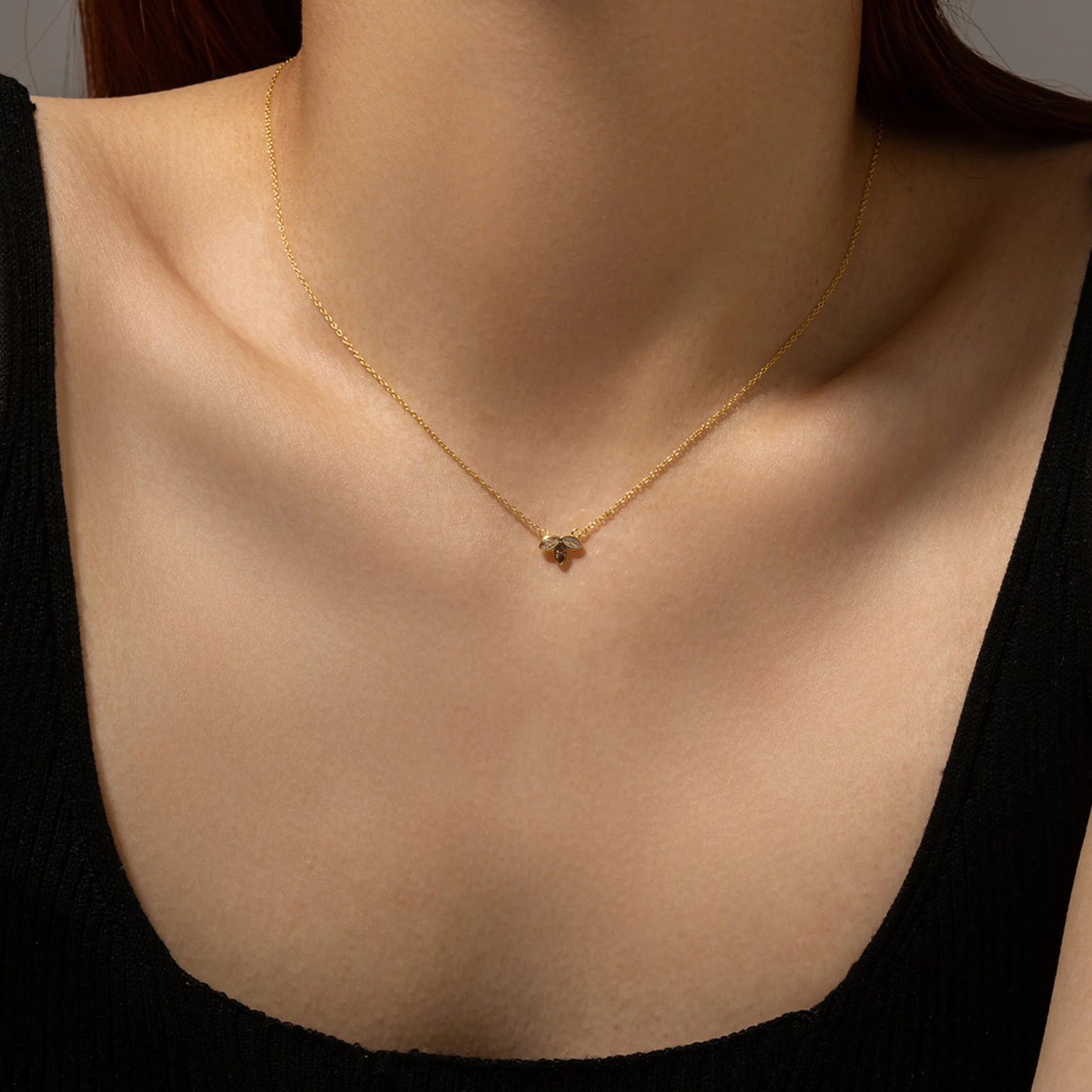 ANDYWEN 925 Sterling Silver Gold Three Zircon Queen Flower Pendant Necklace Long Choker Women Wedding Luxury FineJewelry Gift