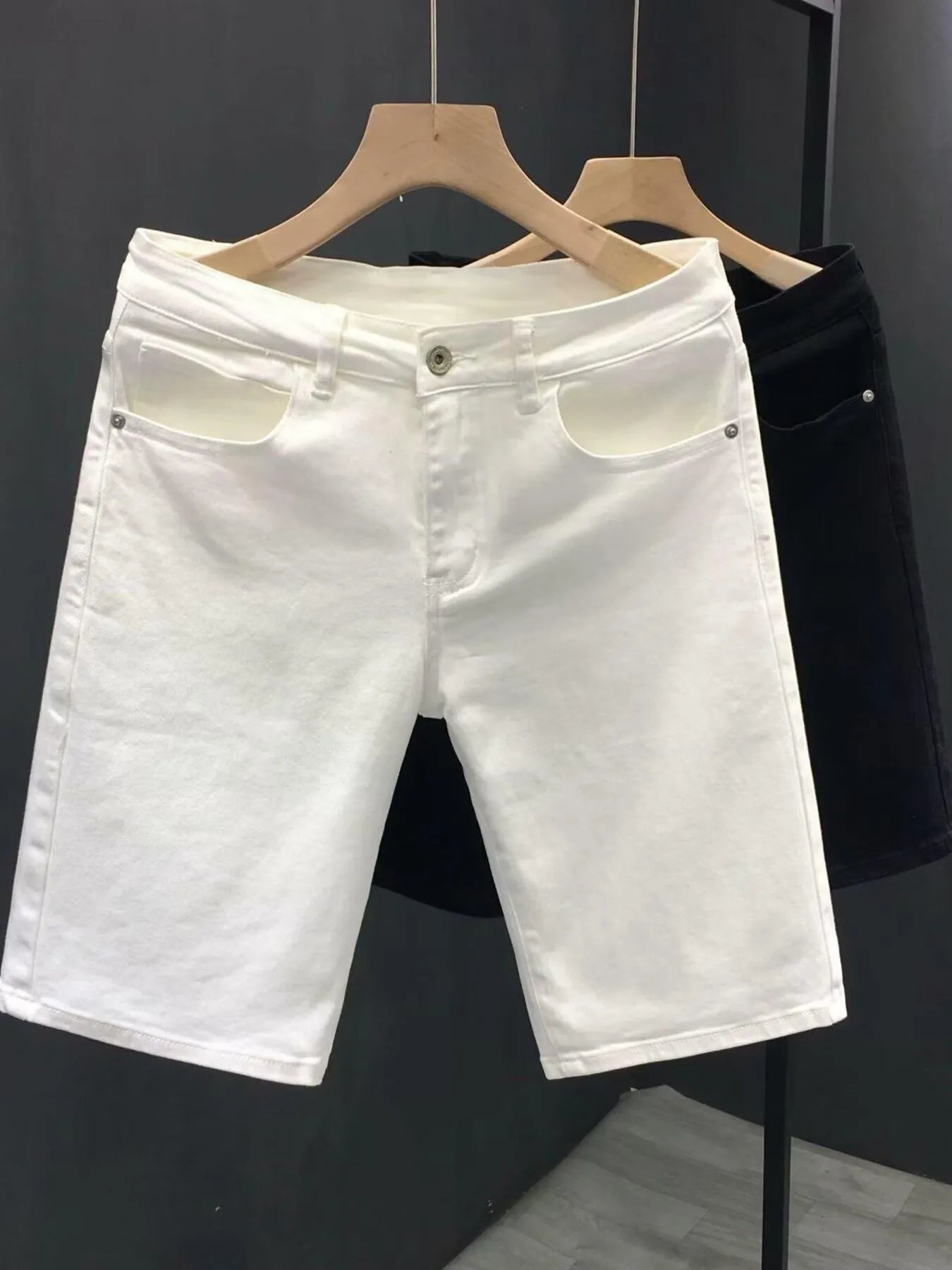 0061e4f85e37418d817ccb976feb7fdd-Max-Origin