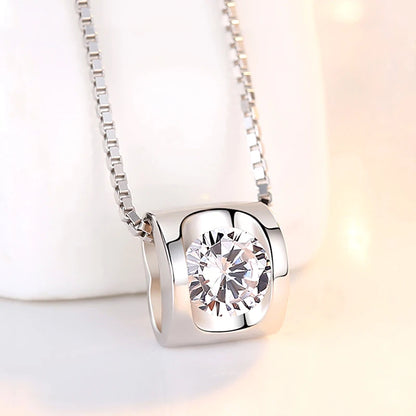 New Fashion 925 Sterling Silver Jewelry Exquisite Zircon Heart Pendant Necklaces Women&Girl Birthday Gift Collarbone Chain Neck