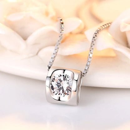 New Fashion 925 Sterling Silver Jewelry Exquisite Zircon Heart Pendant Necklaces Women&Girl Birthday Gift Collarbone Chain Neck