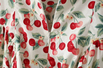 French Style American Retro Cherry Design Niche Style Slim Looking Tight Waist Large Skirt Sling Vest Skirt Dress New Arrival Women