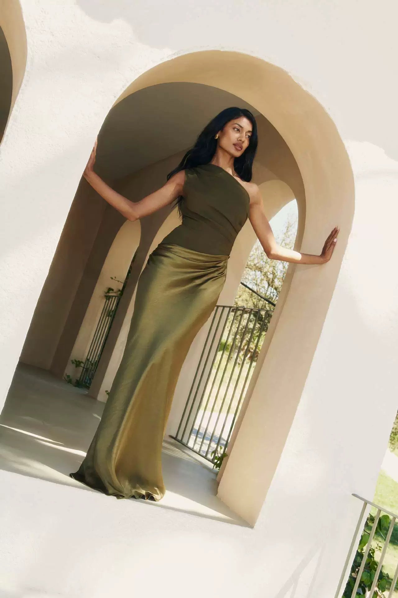 European and American New Solid Oblique Collar Sleeveless Backless Sheath Evening dress Dress Women Party Dress