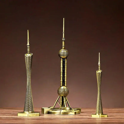 Iron Landmark Building Model Eiffel Tower Oriental Pearl Creative Home Decor Living Room Decorations Metal Ornaments
