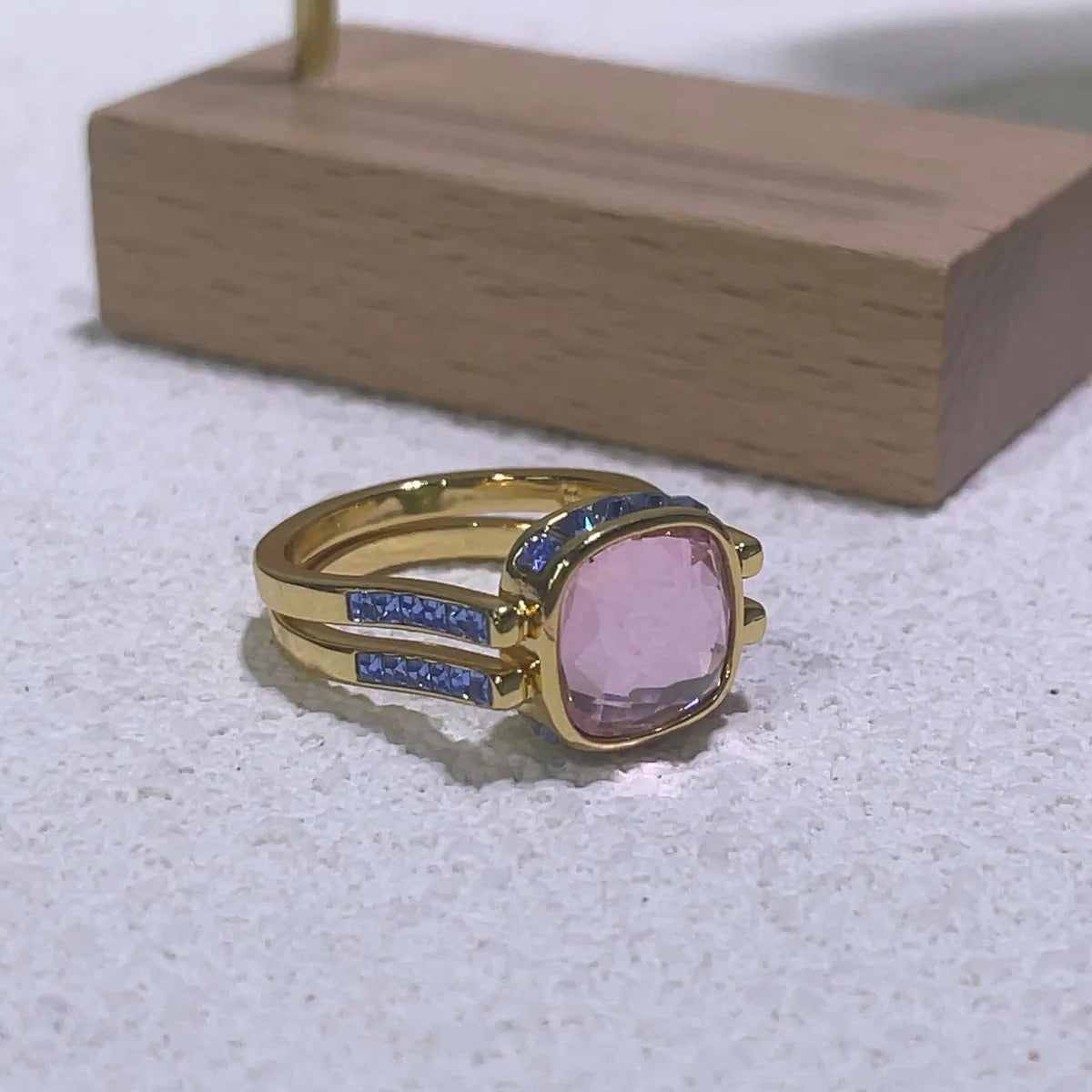 Rings High Quality New Sales Trend Jewelry Original Luxury Brand Shiny Cut Christmas Birthday Party Engagement Gift for Women