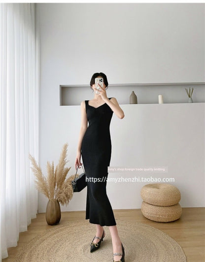 Autumn and Winter V-neck Slim-Fit Sleeveless Sling Fishtail Dress Sweater