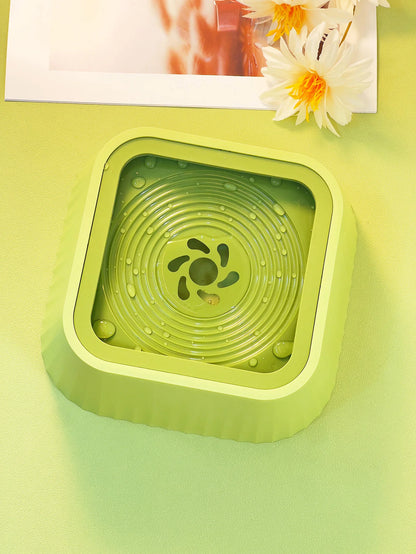 A dog drinking bowl non-wetting mouth large-capacity pet water dispenser anti-knock suspension bowl water dispenser cat feeding